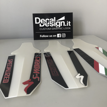 Carica l'immagine nel visualizzatore di Gallery, Codino parafango Decal Design